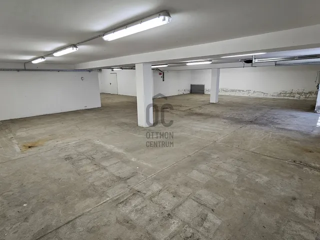 Kiadó kereskedelmi és ipari ingatlan Budapest XVI. kerület, Árpádföld 204 nm