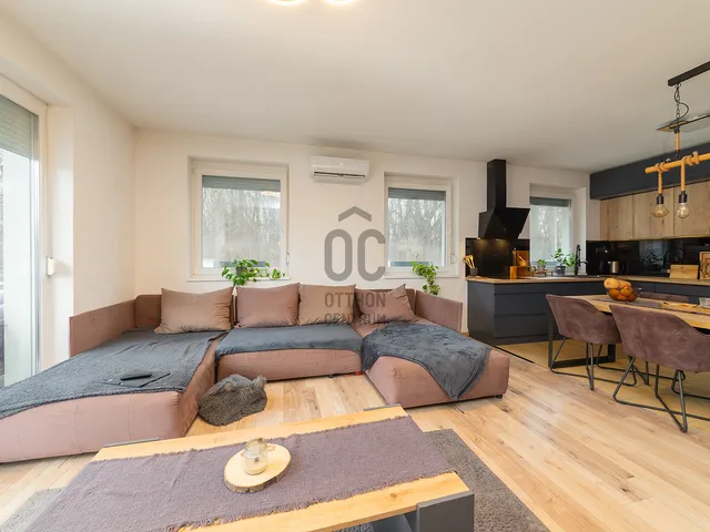 Eladó ház Veresegyház, Revetek 126 nm