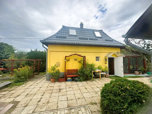 Eladó ház Budapest XVII. kerület, Rákoshegy 154 nm