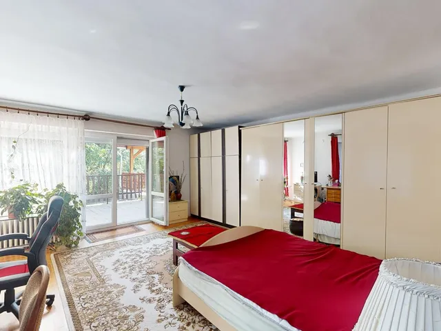 Eladó ház Budapest II. kerület, Budaliget, József Attila útja 51. 190 nm