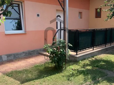 Kiadó ház Budapest XX. kerület 70 nm