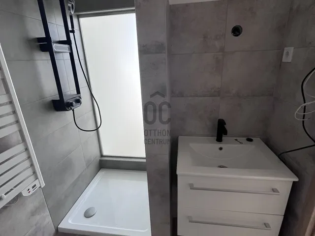 Eladó lakás Budapest XXI. kerület, Gyártelep 38 nm