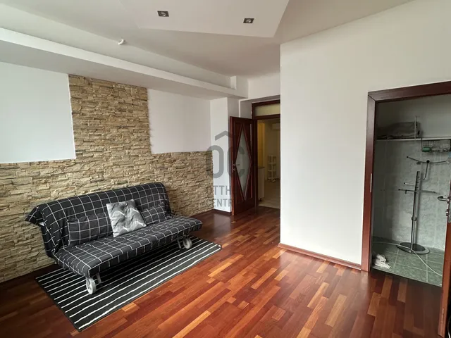 Eladó lakás Budapest II. kerület 52 nm