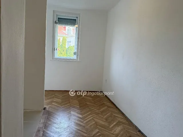 Eladó lakás Budapest I. kerület 38 nm