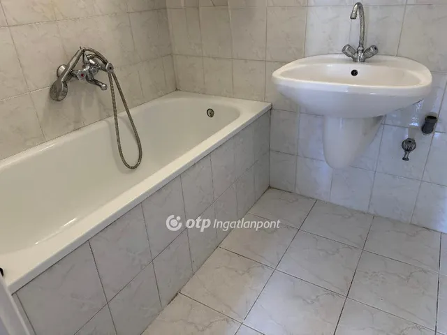 Eladó lakás Budapest I. kerület 38 nm
