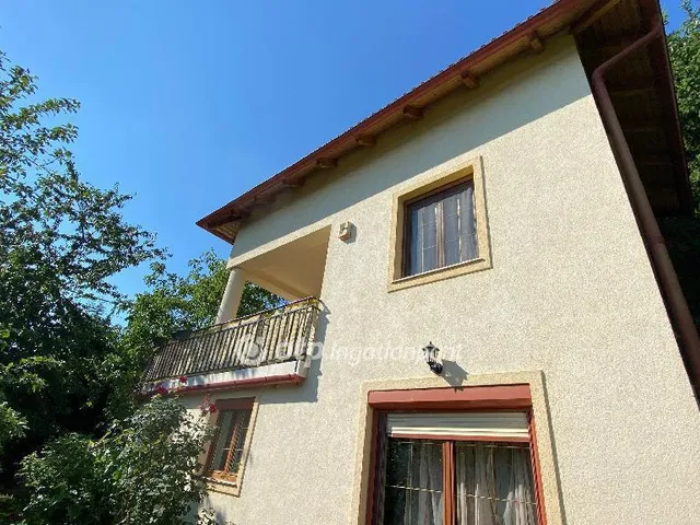 Eladó ház Budakeszi 450 nm