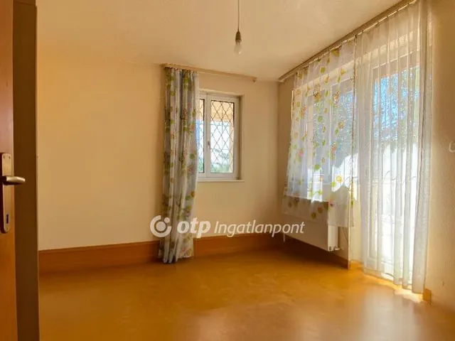 Eladó ház Budakeszi 450 nm