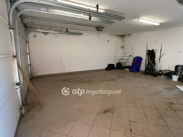 Eladó ház Budakeszi 450 nm