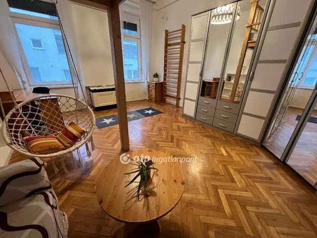 Eladó lakás Budapest VIII. kerület 30 nm