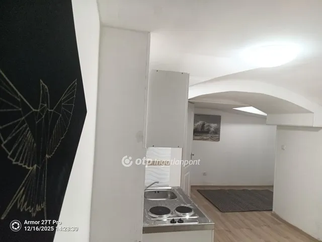 Eladó lakás Budapest VIII. kerület 30 nm
