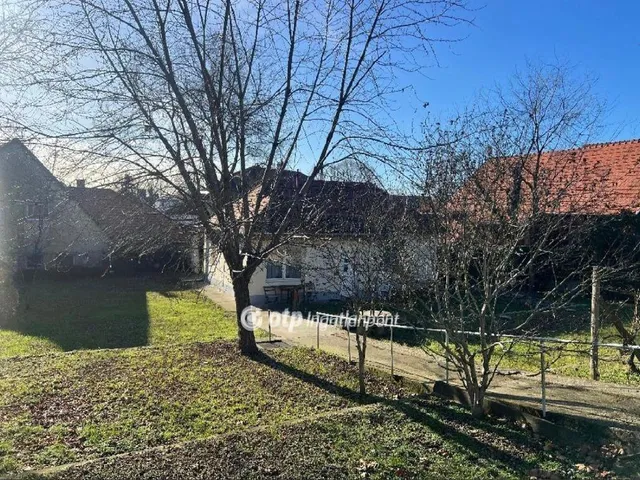 Eladó ház Budapest XXI. kerület 74 nm