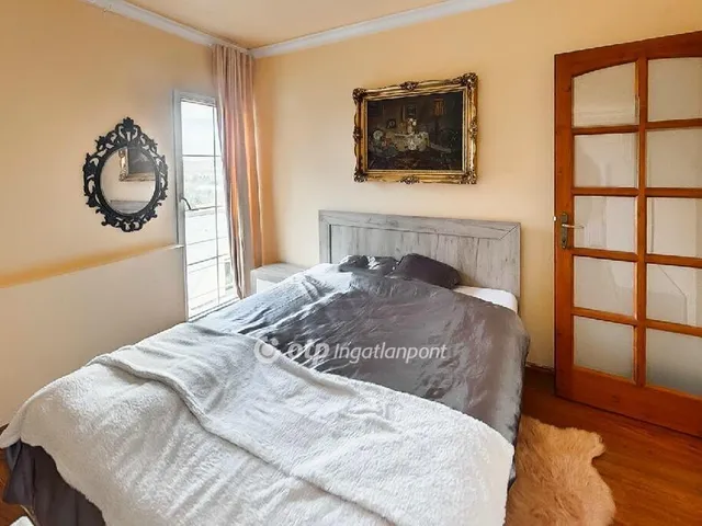 Eladó ház Budapest II. kerület 360 nm