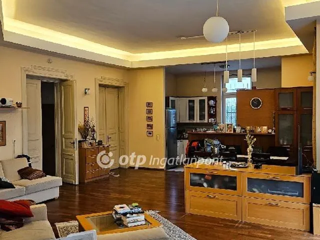 Eladó ház Budapest XI. kerület 417 nm