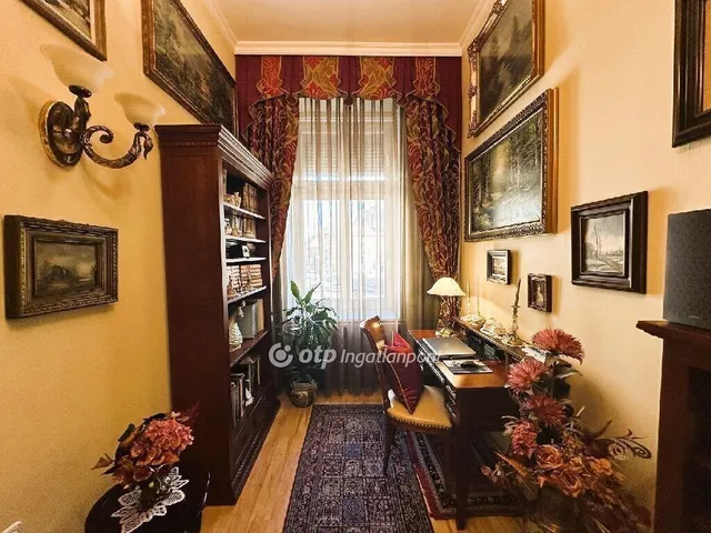 Eladó lakás Budapest II. kerület 122 nm