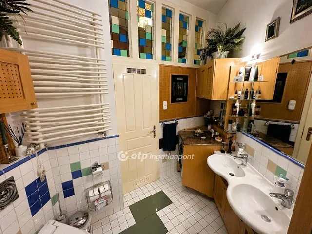 Eladó lakás Budapest II. kerület 122 nm