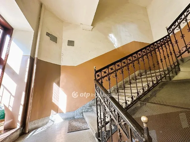 Eladó lakás Budapest II. kerület 122 nm