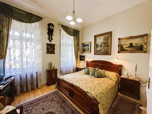 Eladó lakás Budapest II. kerület 122 nm