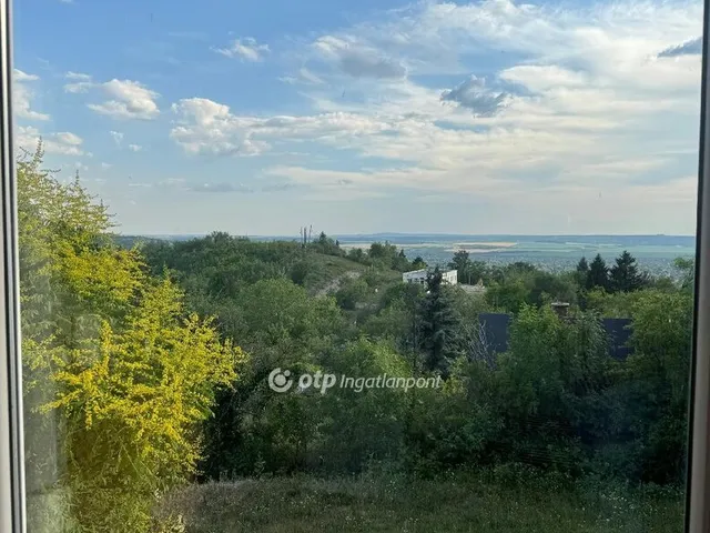 Eladó telek Biatorbágy 783 nm