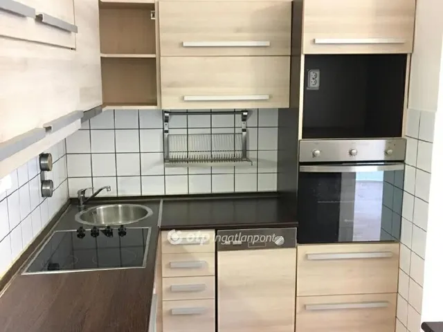 Eladó lakás Budapest VI. kerület 45 nm