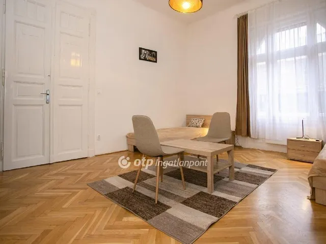 Eladó lakás Budapest VIII. kerület 100 nm