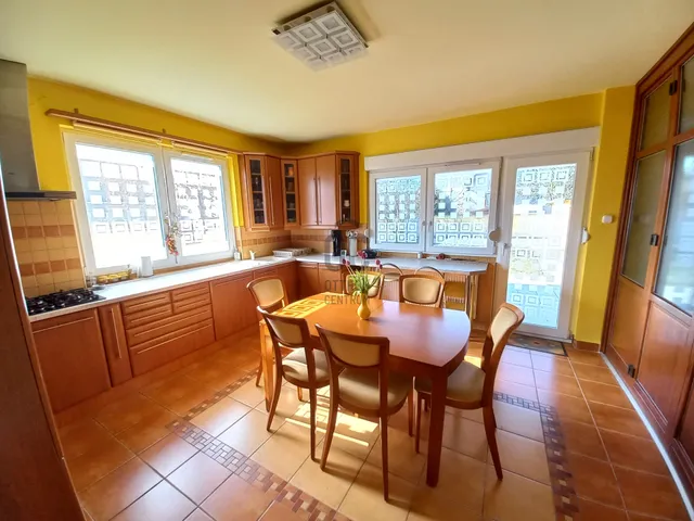 Eladó ház Debrecen, Veres Péter-kert 176 nm