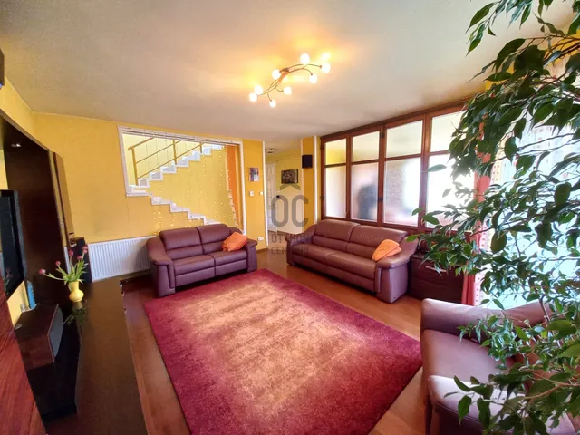 Eladó ház Debrecen, Veres Péter-kert 176 nm