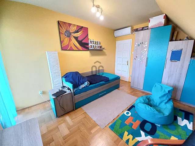 Eladó ház Debrecen, Veres Péter-kert 176 nm