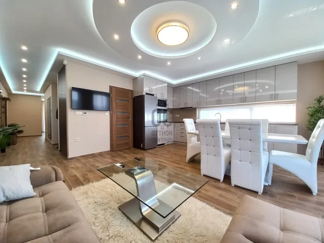 Kiadó lakás Debrecen, Nyulas 107 nm