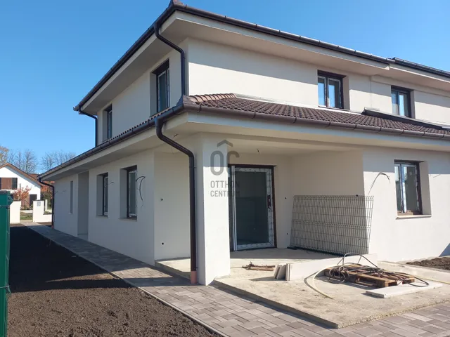 Eladó ház Debrecen, Pallag 161 nm