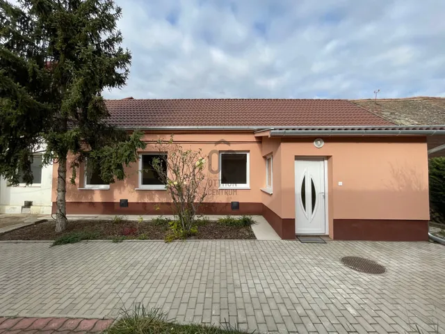 Eladó ház Debrecen, Belváros 63 nm