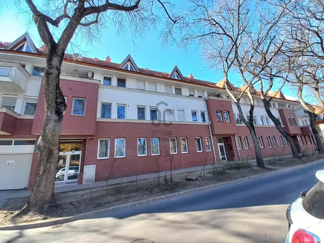 Kiadó lakás Debrecen, Belváros 75 nm