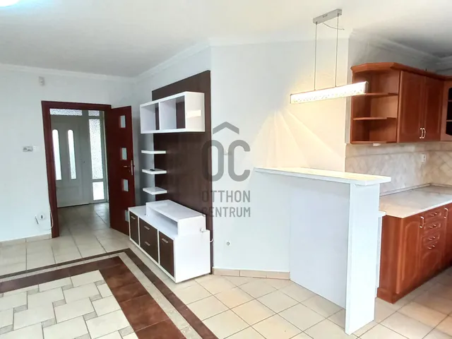 Kiadó ház Debrecen, Liget lakópark 90 nm