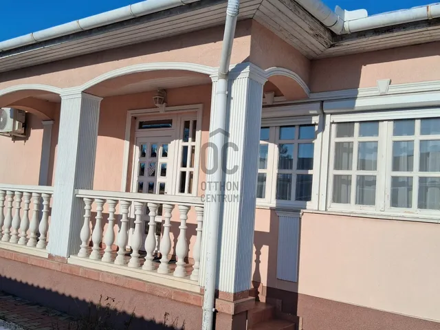 Eladó ház Debrecen, Biharikert 191 nm