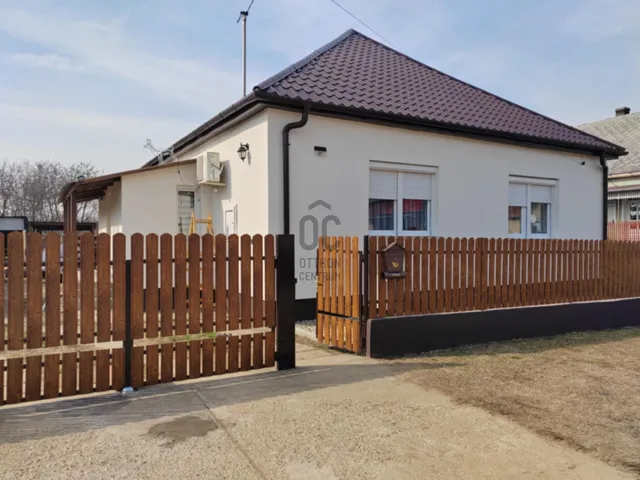 Eladó ház Balkány 83 nm