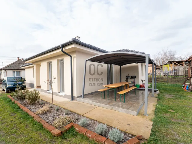 Eladó ház Mikepércs 125 nm