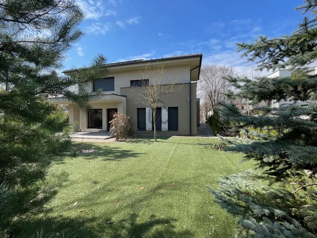 Eladó ház Debrecen, Nyulas 260 nm