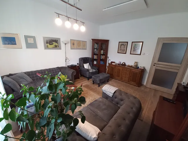 Eladó ház Debrecen, Óváros 369 nm
