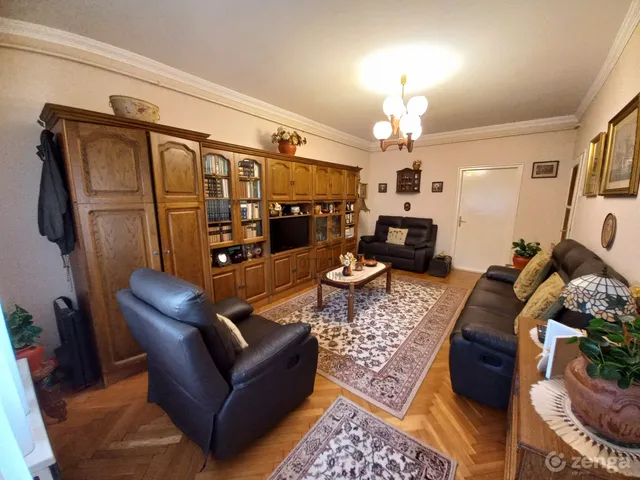 Eladó lakás Debrecen, Nagyerdő 74 nm
