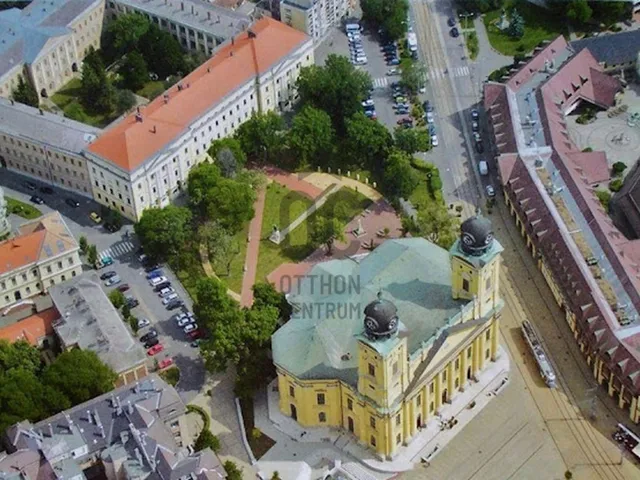 Eladó kereskedelmi és ipari ingatlan Debrecen, Belváros 154 nm