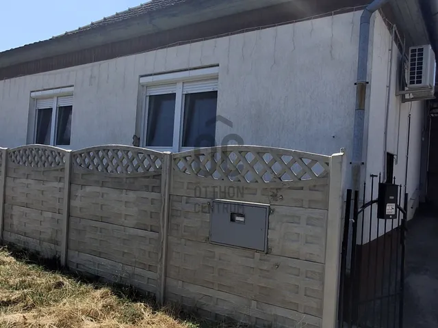 Eladó ház Hajdúdorog 1120 nm