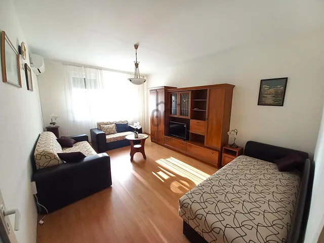 Eladó lakás Debrecen, Vénkert 47 nm