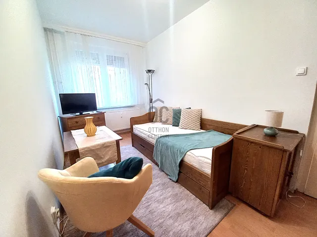 Eladó lakás Debrecen, Vénkert 47 nm