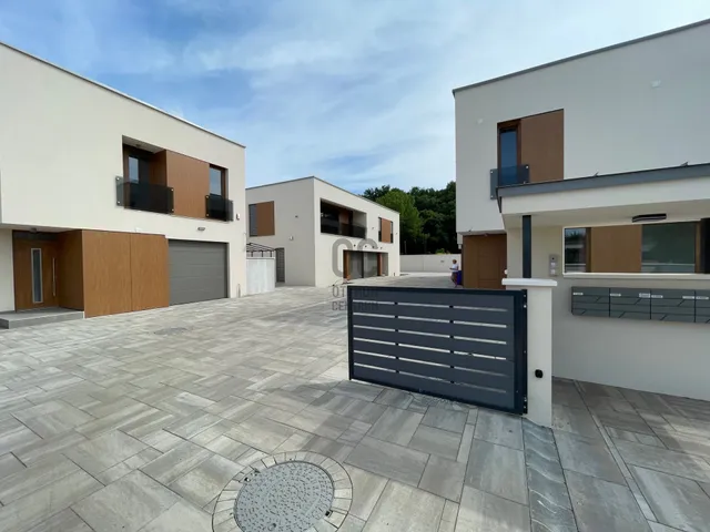 Eladó ház Debrecen, Nyulas 128 nm