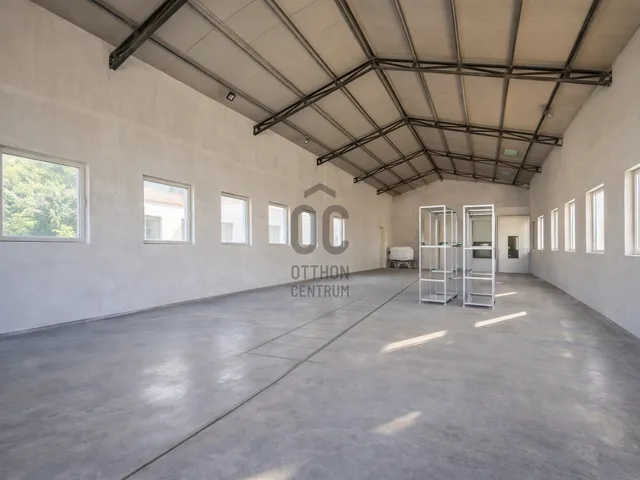 Eladó kereskedelmi és ipari ingatlan Székesfehérvár 497 nm