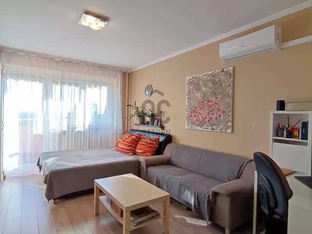 Eladó lakás Székesfehérvár, Palotaváros 64 nm