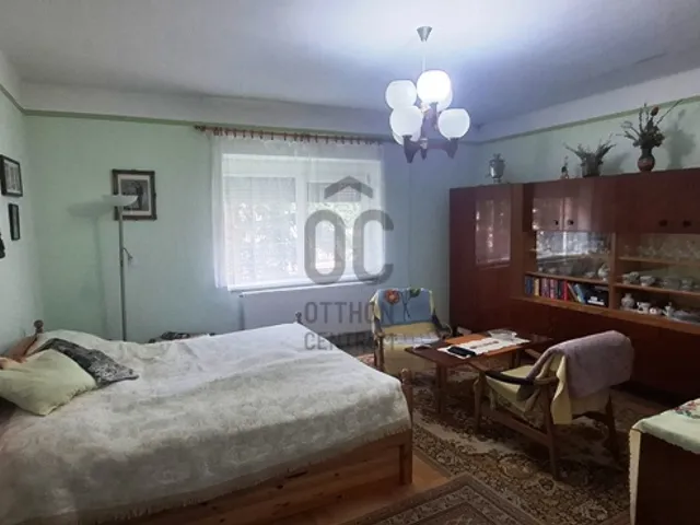 Eladó ház Székesfehérvár, Szárazrét 96 nm