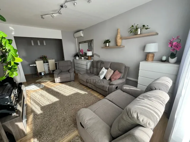 Eladó lakás Székesfehérvár, Belváros 68 nm