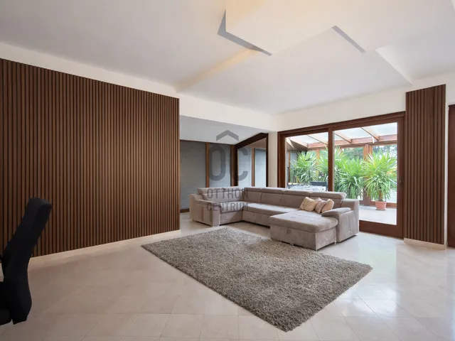 Eladó ház Velence 375 nm