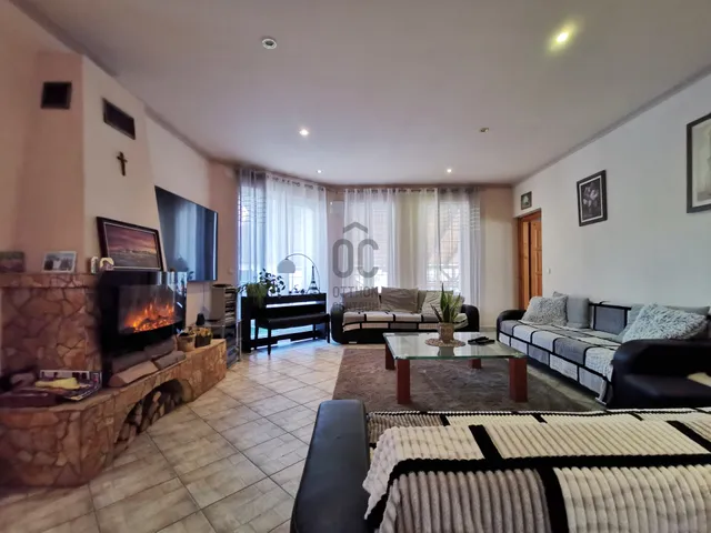 Eladó ház Sárszentmihály 216 nm