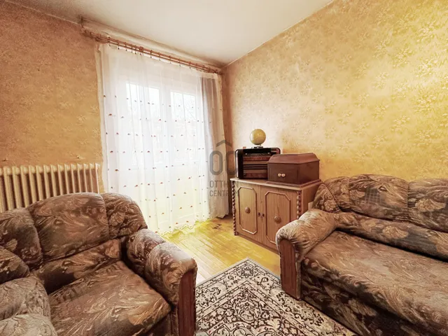 Eladó lakás Székesfehérvár, Szedreskert 44 nm